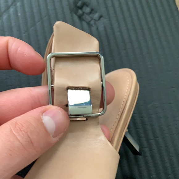 Sigerson Morrison Seley Slingback Kitten Sandal - Picture 9 of 10